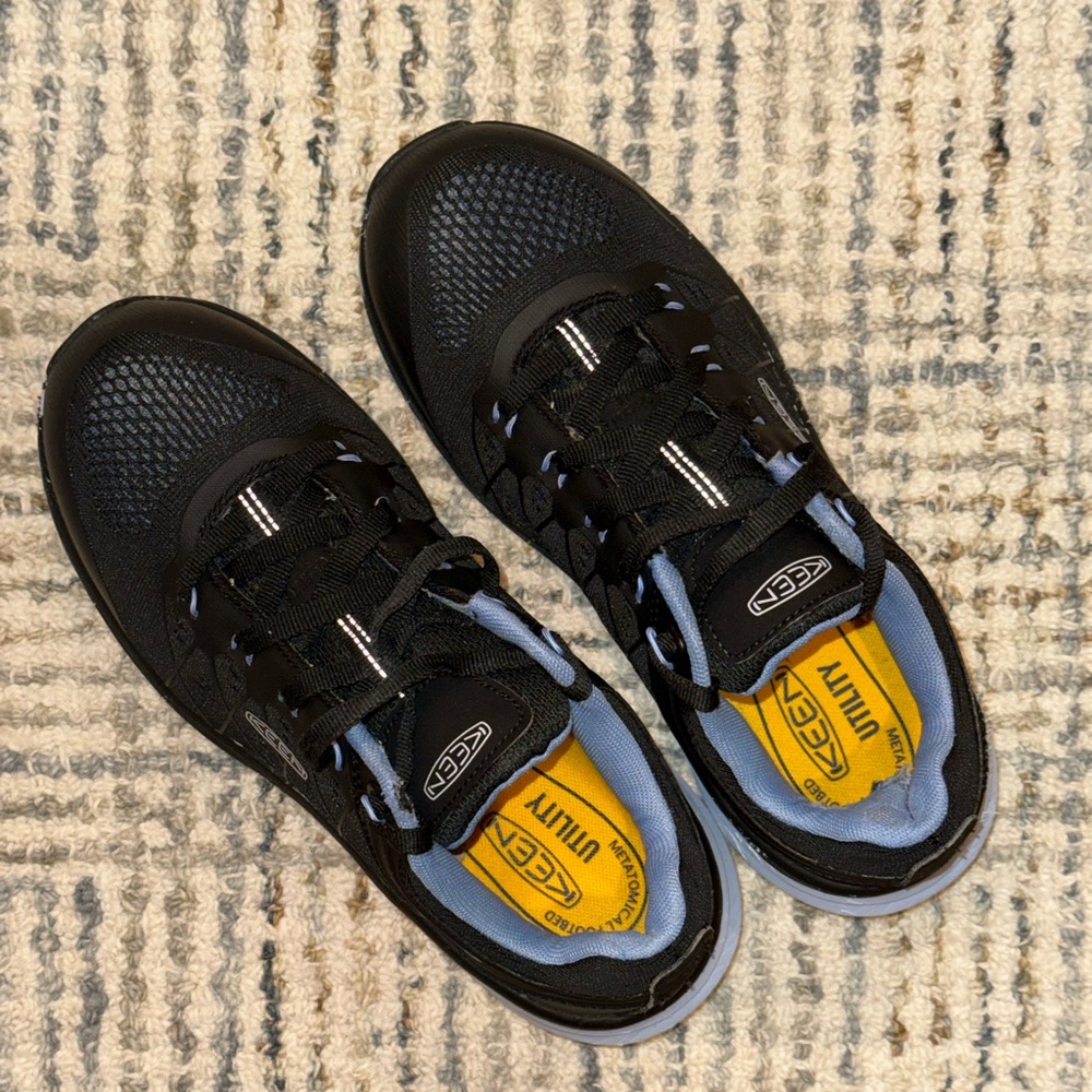 Keen Women’s Black and Blue Utility Shoes